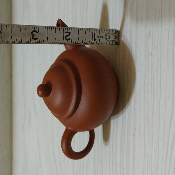 Vintage RARE Chinese Red Clay Mini Teapot / Handmade Yixing Zisha - Picture 5 of 5